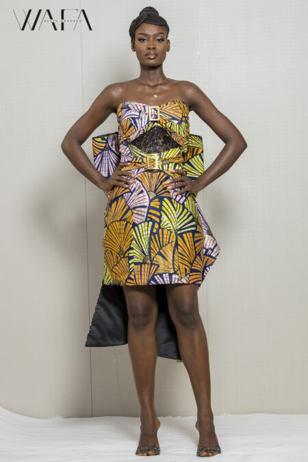 Robe courte en pagne mélangé avec dentelle stylé Wafa